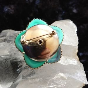 Vintage | Jewelry | Vintage Flower Shell Style Pin Brooch | Poshmark